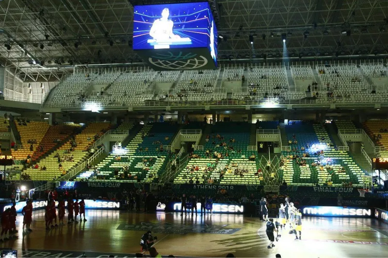 Το... γιορτινό ΟΑΚΑ, στον πρώτο ημιτελικό (pics, vid)