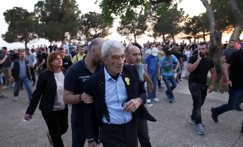 Mπουτάρης: «Ήταν εφιαλτικό, θα τα πούμε τη Δευτέρα»