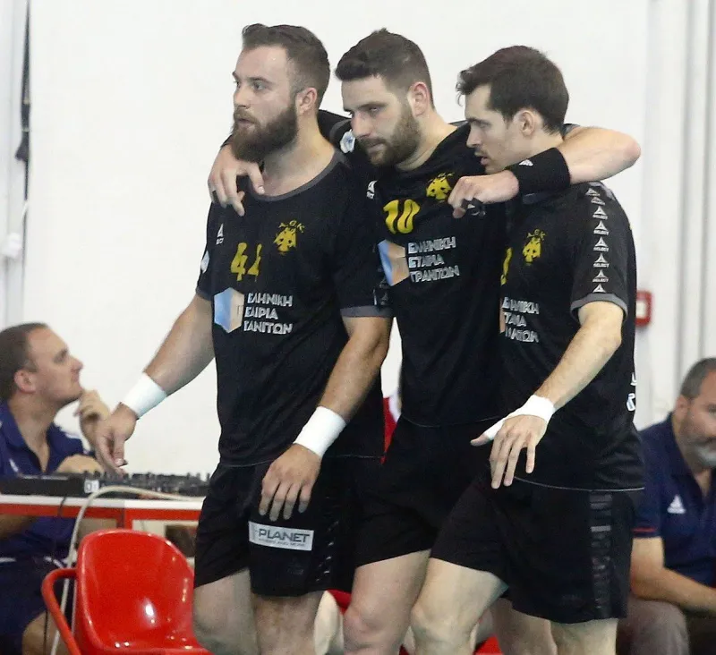 Τέλος η σεζόν για Νικολαΐδη