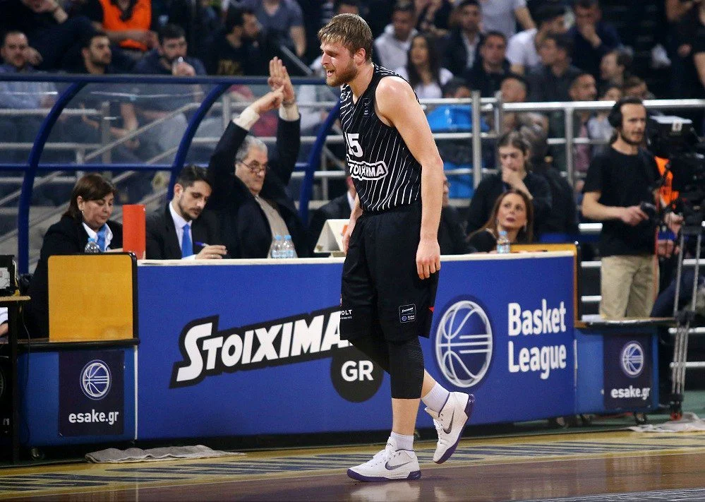 Αποσύρθηκαν από το Draft Καλαϊτζάκης, Χαραλαμπόπουλος