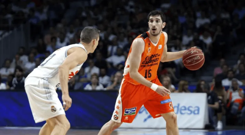 Ανανέωσε με Βίβες η Βαλένθια (vid)