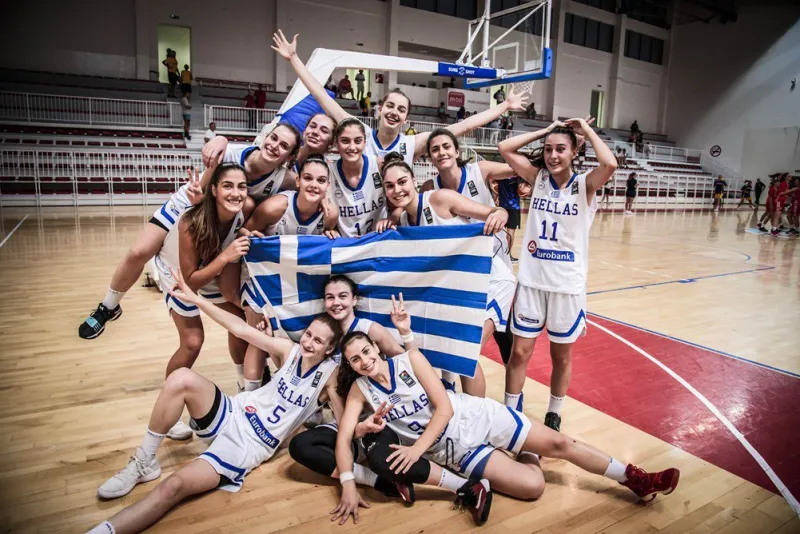 Προβιβάστηκε η Εθνική Κορασίδων