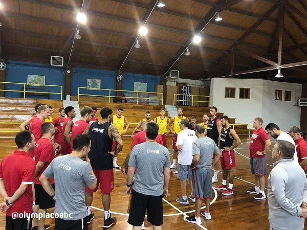 Ο Σπανούλης σκοράρει και καθιστός (vid)