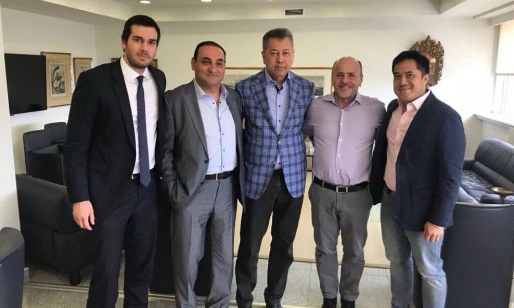 Η εξήγηση στο ψέμα για την εκπροσώπηση Πιεμπονγκσάντ