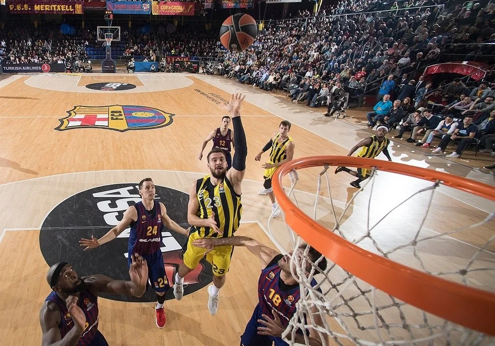Euroleague: Φενέρ από άλλον πλανήτη! (vid)