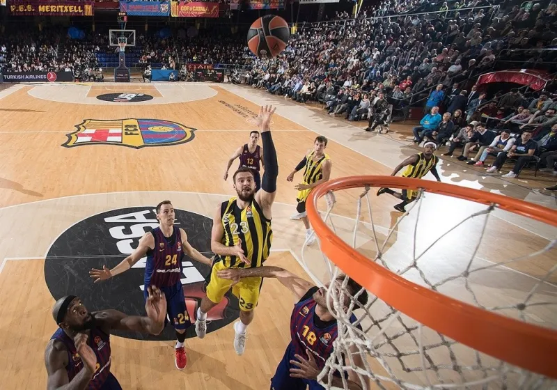 Euroleague: Φενέρ από άλλον πλανήτη! (vid)