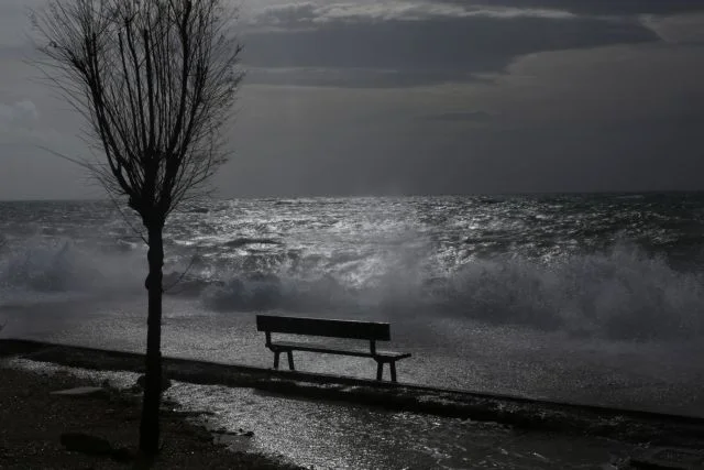 Έρχονται ο Ραφαήλ και η Σοφία: «Ποδαρικό» με διαδοχικά κύματα κακοκαιρίας
