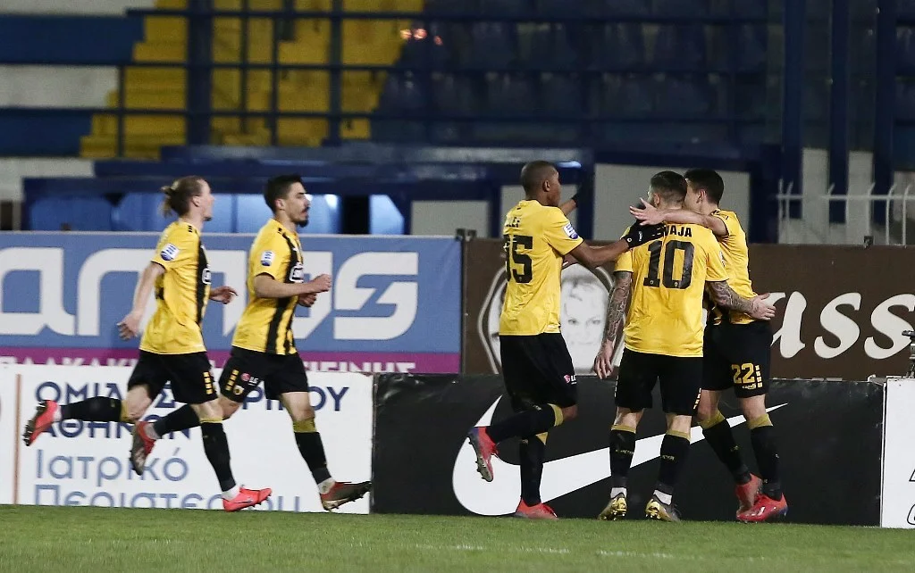Ατρόμητος-ΑΕΚ 0-1: Βήμα πρόκρισης με Πόνσε, τραγικά λάθη του Σιδηρόπουλου