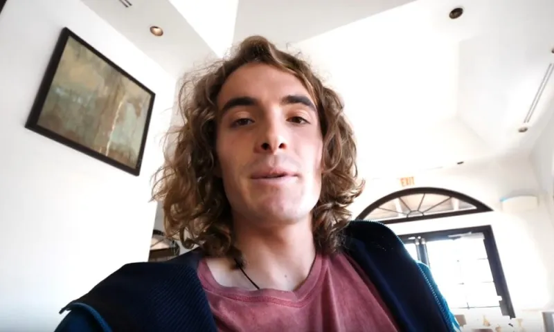 Τσιτσιπάς: Το νέο vlog του είναι εδώ! (vid)