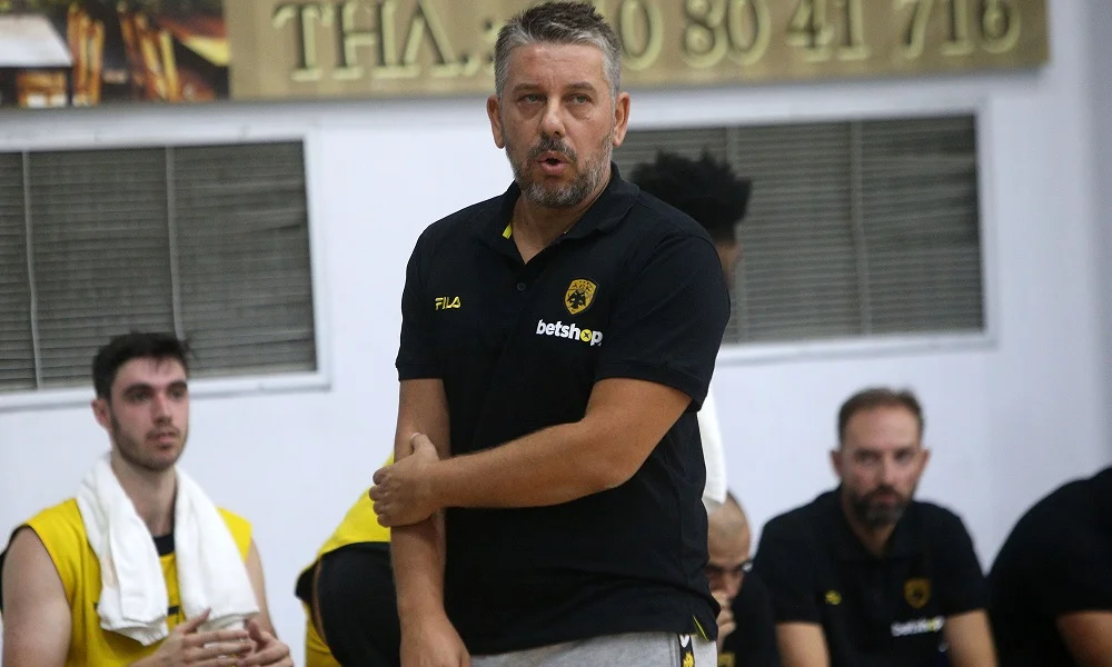 Παπαθεοδώρου: «Είμαστε νέα ομάδα, χρειαζόμαστε το χρόνο μας»