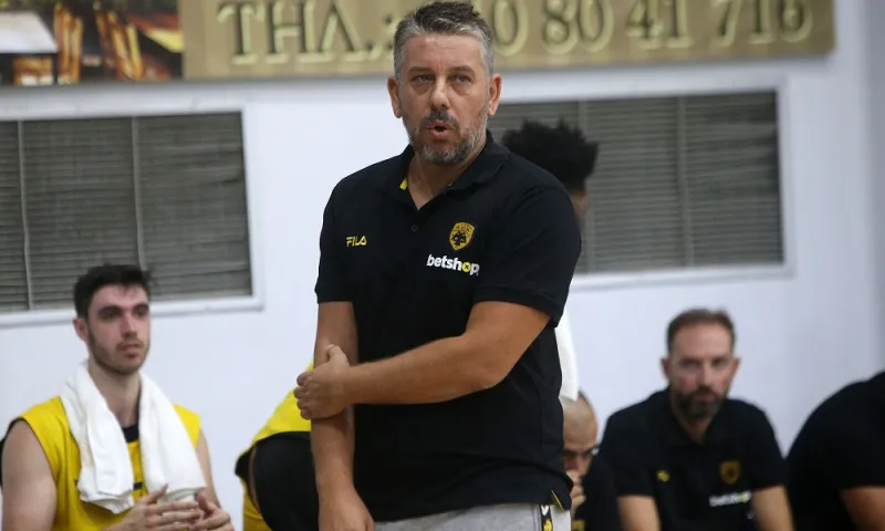 Παπαθεοδώρου: «Είμαστε νέα ομάδα, χρειαζόμαστε το χρόνο μας»