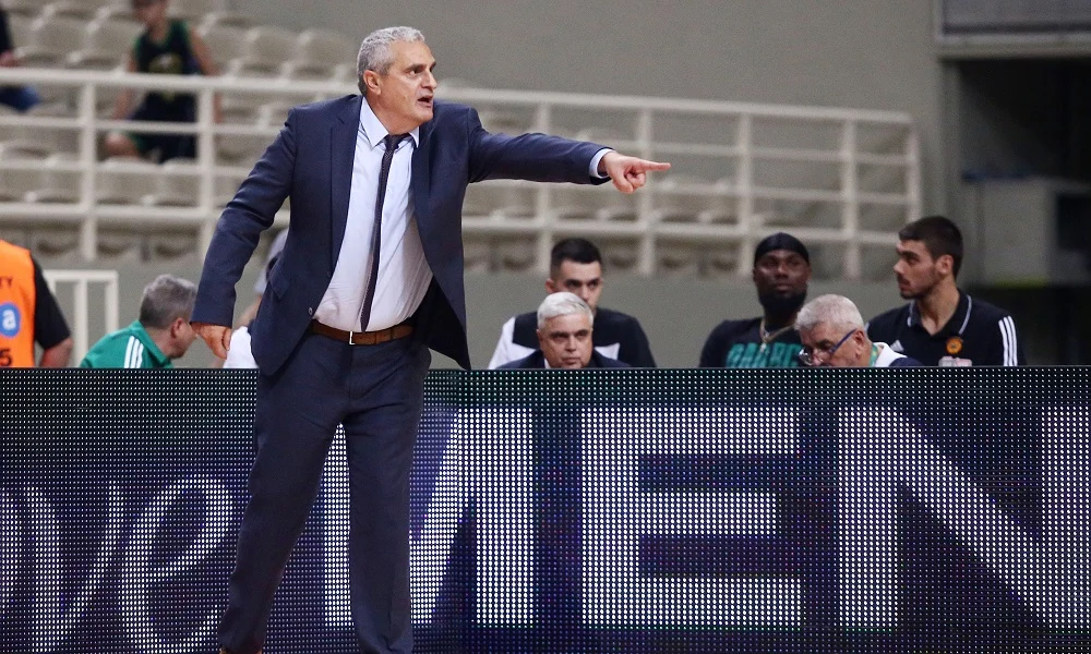 Πεδουλάκης:  Έκτος πολυνίκης προπονητής στην Basket League