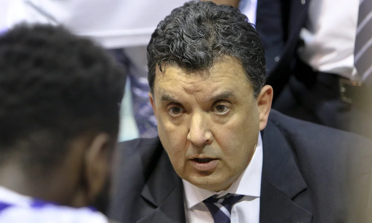 Αγγέλου: «Είχαμε πολλά προβλήματα, αλλά κερδίσαμε »