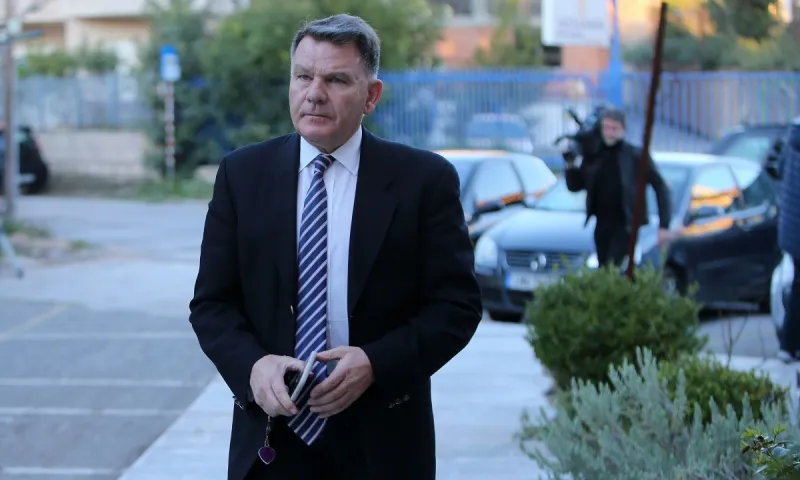 ΑΕΛ: Υπό την προστασία της οι συνοικίες των Ρομά