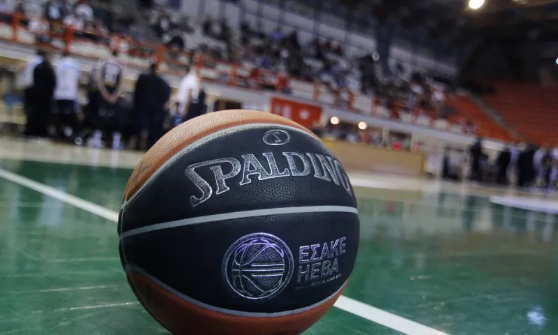 Ελληνική Basket League με... Έλληνες κομπάρσους!