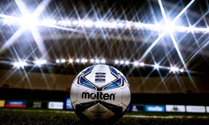 Super League: Αποφασίζουν την Τετάρτη αν θα παίξουν