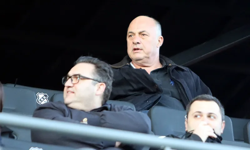 ΑΕΛ: «Θα λογοδοτήσει στα δικαστήρια ο Αχιλλέας Μπέος»