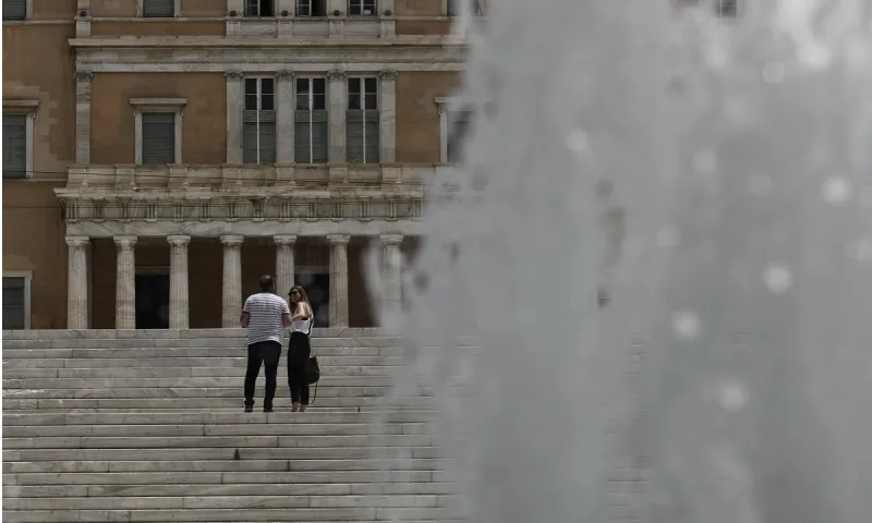 Καιρός 20/5: Ζέστη αλλά και μικρή πτώση θερμοκρασίας (vids)