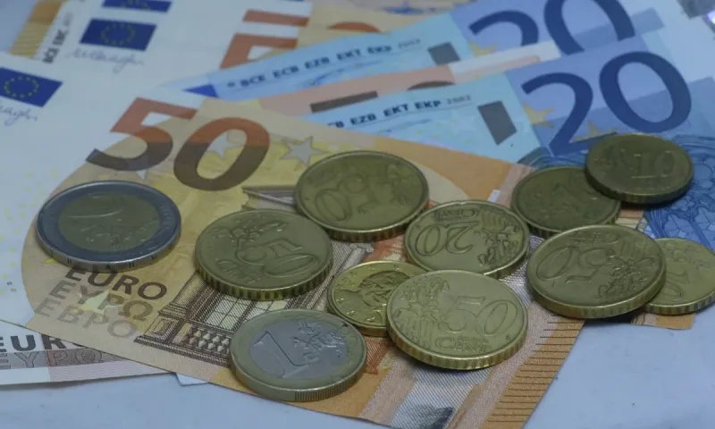 ΟΑΕΔ: Τα επιδόματα που θα δοθούν στους ανέργους και εποχικά απασχολούμενους - Πότε καταβάλλονται