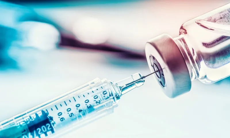 Ρωσία: Παρουσίασε οκτώ υποψήφια εμβόλια στον ΠΟΥ