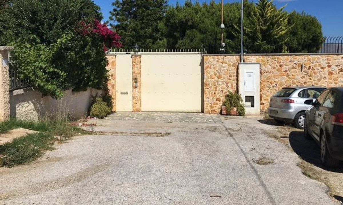 Αυτός είναι ο γιατρός «μαϊμού»: Στη δημοσιότητα η φωτογραφία του (vid)