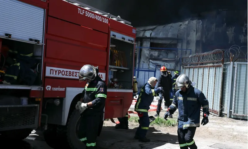 Άλιμος: Φωτιά σε υπόγειο - Εκκενώθηκε το κτίριο