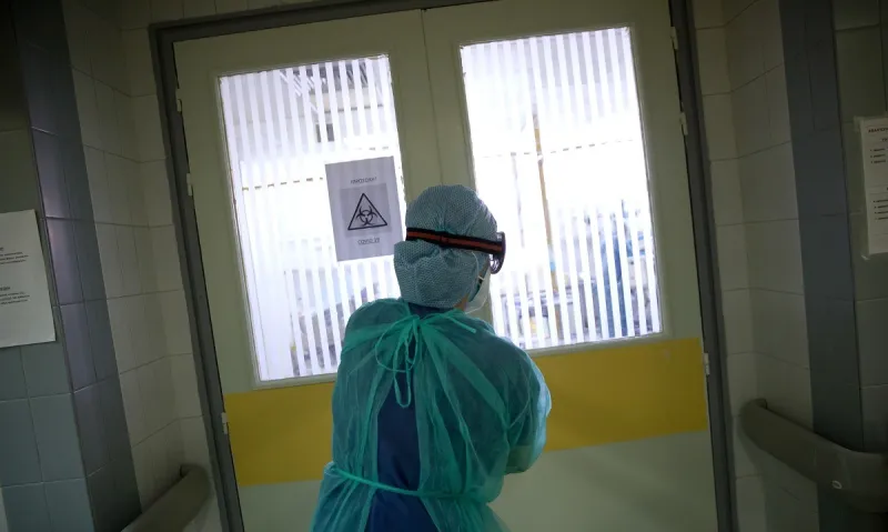 Κορονοϊός: Πού εντοπίστηκαν τα νέα 75 κρούσματα