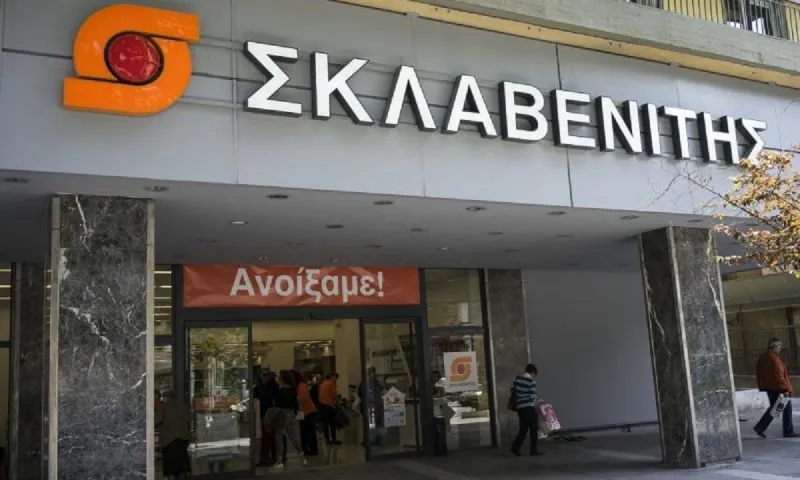 Θεσσαλονίκη: Κρούσμα κορονοϊού στον Σκλαβενίτη - Κλείνει το σούπερ μάρκετ (vid)