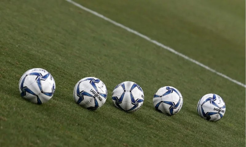Super League 2 / Football League: Transfer rumours