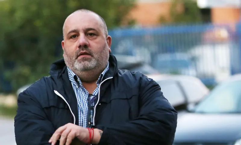 Καραπαπάς - Επίθεση σε Μπέο: «Για εργολαβία ήρθες; Κοπριά»
