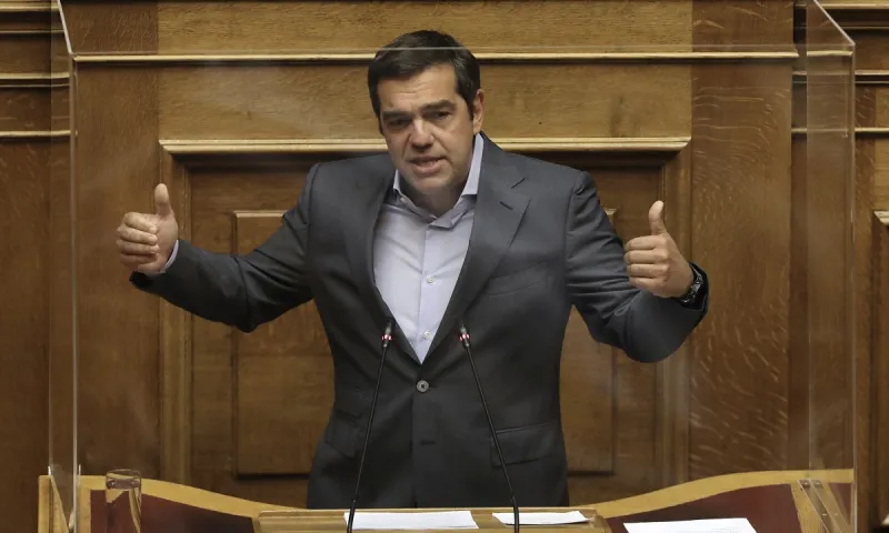 Τσίπρας σε Μητσοτάκη: «Είστε ο μεγαλύτερος πολιτικός απατεώνας»