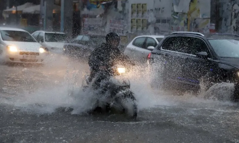 Καιρός 19/9: Συνεχίζει με Ισχυρές βροχές και καταιγίδες ο «Ιανός»