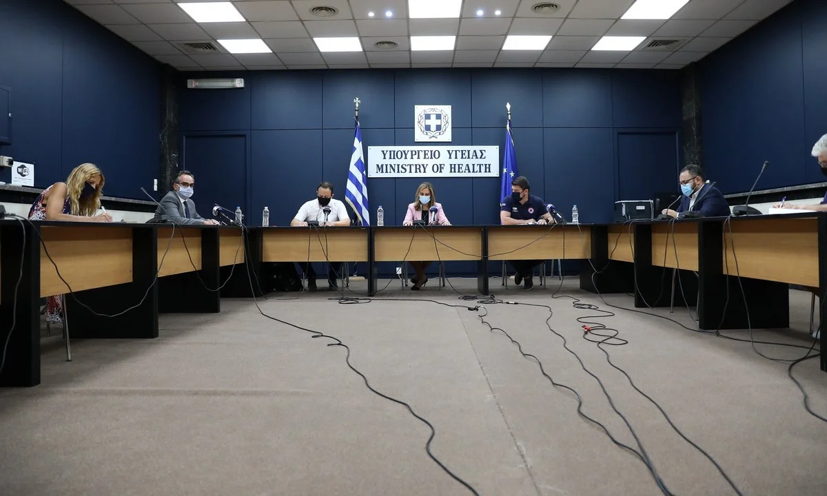 Κορονοϊός ενημέρωση: Περισσότερα από τα μισά κρούσματα στην Αττική