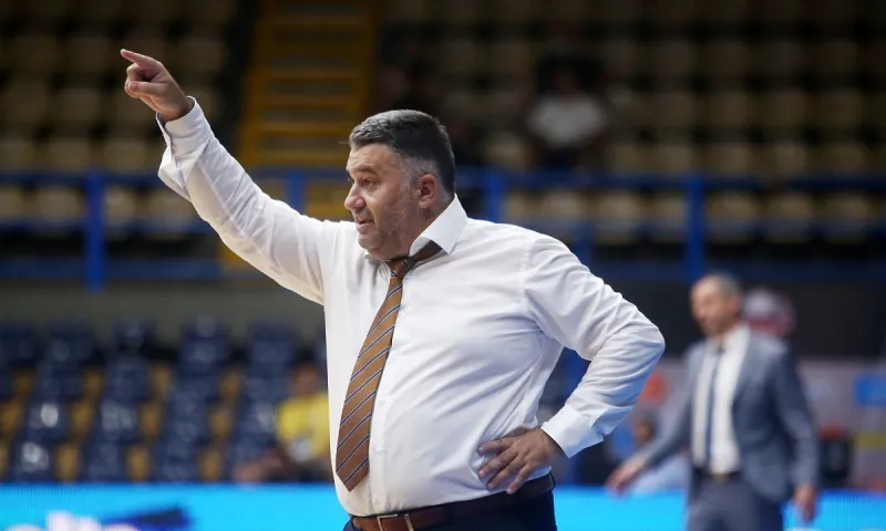 Γιατράς: «Δικαιούμασταν έναν τίτλο, μας τον έδωσε ο Θεός»