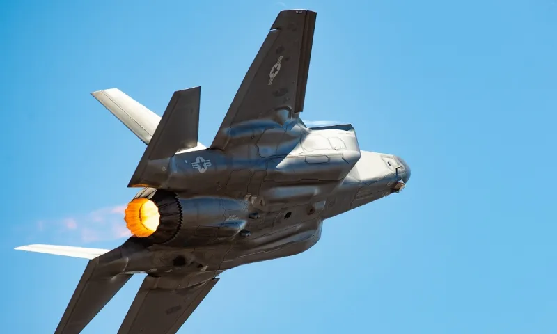 Αυλαία για τα F-35! Η USAF κατασκεύασε και πέταξε νέο μαχητικό 6ης γενιάς υπό άκρα μυστικότητα