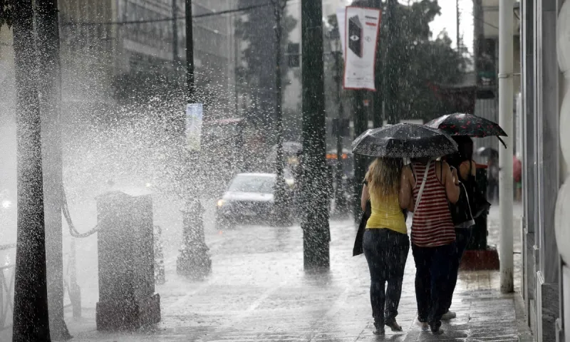 Καιρός 2/10: Βροχές στο Ιόνιο, τα δυτικά και νότια ηπειρωτικά