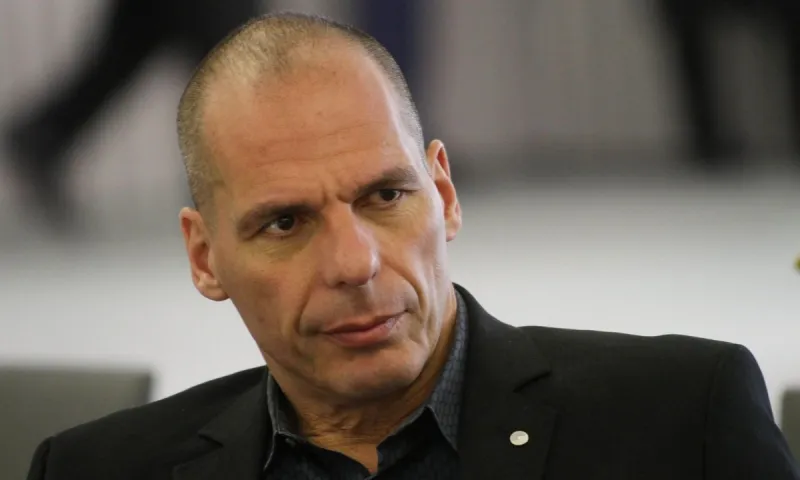 Βαρουφάκης - Καταγγελία: «Άνδρας των ΜΑΤ μου είπε "άντε γ@@@ου"» (pic)