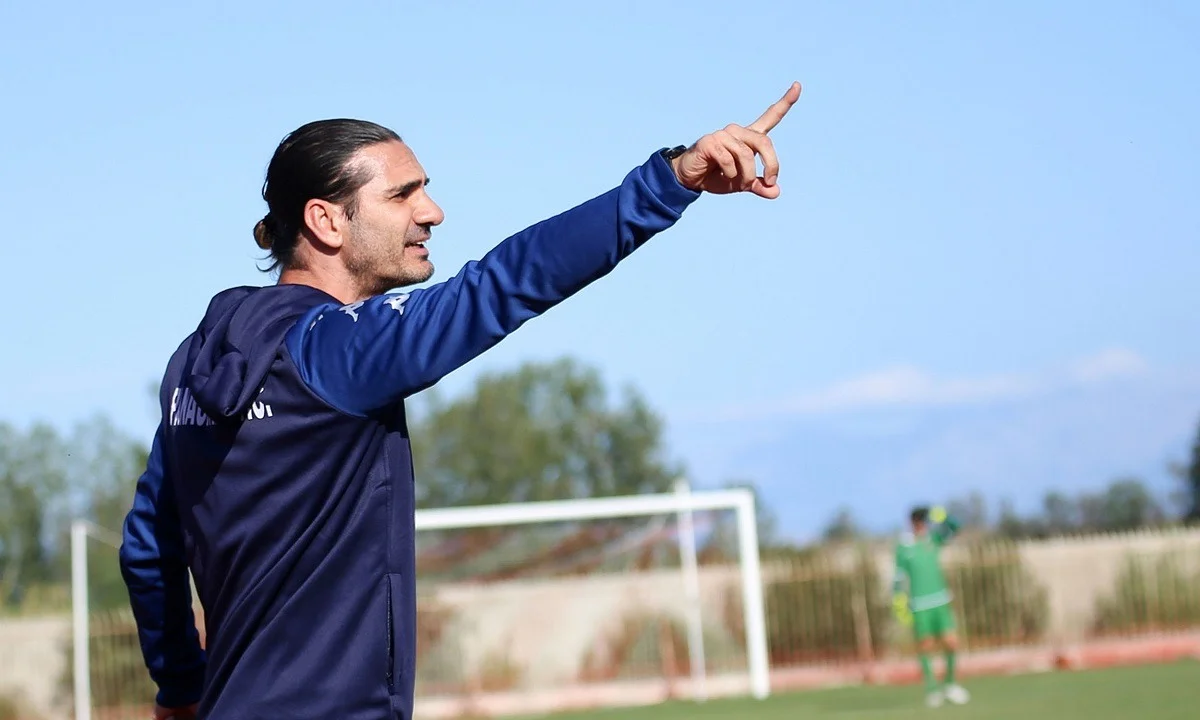Παναχαϊκή: Τέλος ο Ελευθερόπουλος - Τους έδιωξε όλους ο Μπάρλος