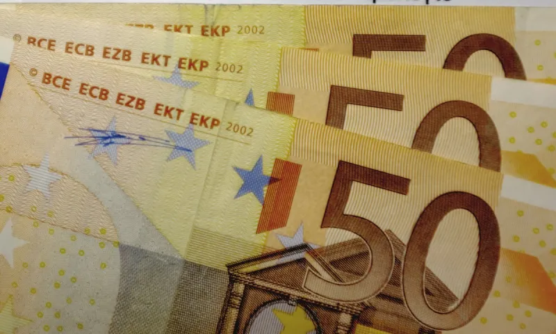 Αναδρομικά: Το υπουργείο ξεκαθαρίζει το αλαλούμ με τα λάθη - Οι ημερομηνίες των επόμενων πληρωμών
