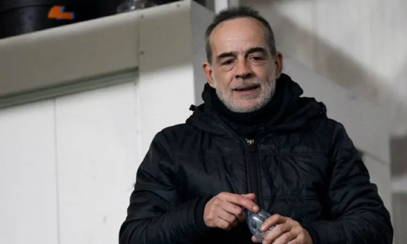 Δούκας για Ολυμπιακό: «Αν υπήρχε πρωτάθλημα στην κυβίστηση, θα το έπαιρναν αήττητο...» (pics)