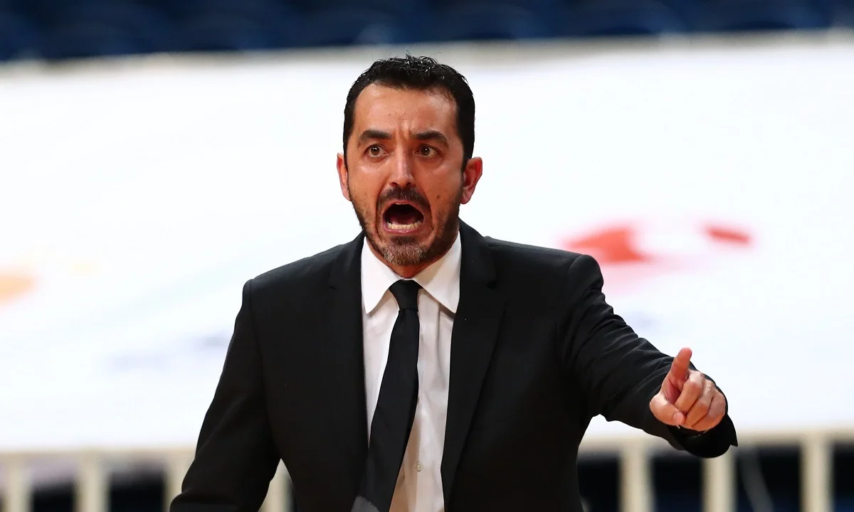 Βόβορας: «Να είμαστε τελείως διαφορετικοί» (Vid)
