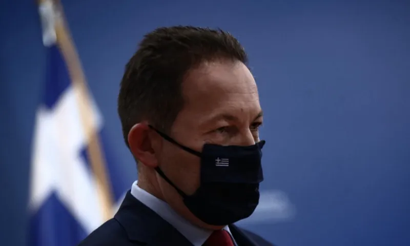 Πέτσας: «Βέβαιο ότι δεν θα πάμε σε άνοιγμα»