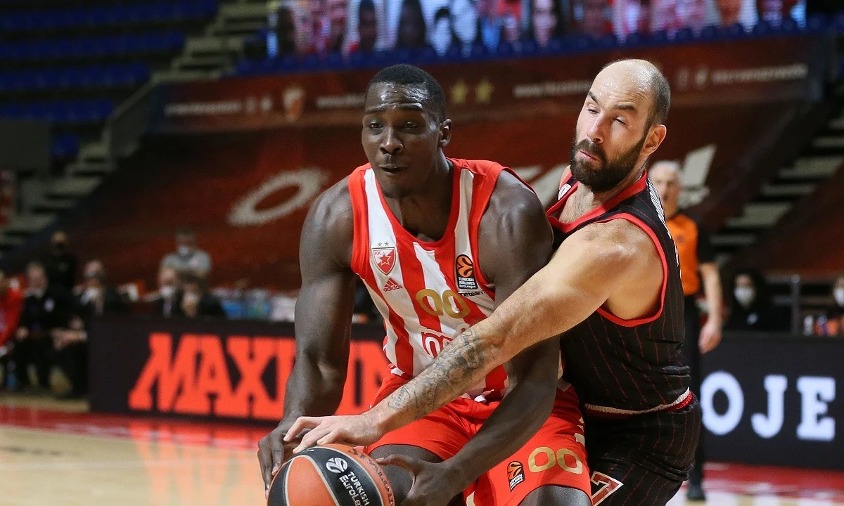 Ερυθρός Αστέρας- Ολυμπιακός 79-81: Θρυλικός Πρίντεζης στη βραδιά του Σπανούλη
