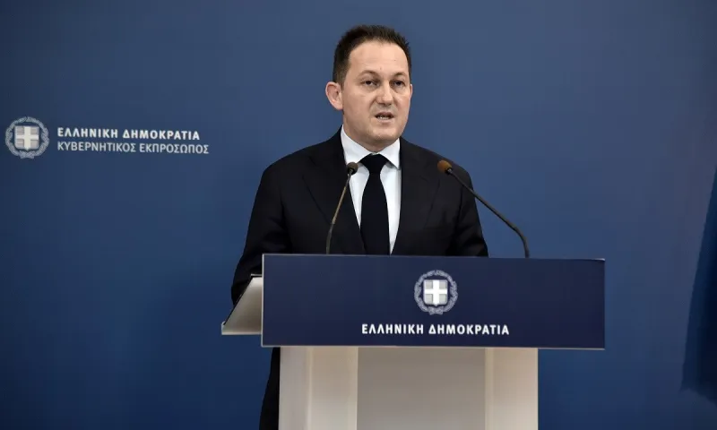 Στέλιος Πέτσας: «Πρωτοχρονιά με τα μέτρα των Χριστουγέννων - Προτεραιότητά μας τα σχολεία»