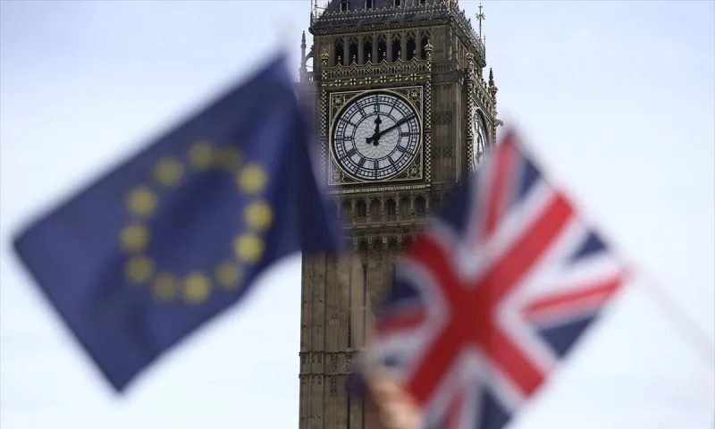 Brexit: Η Βρετανία πλέον... βαδίζει μακριά από την ΕΕ