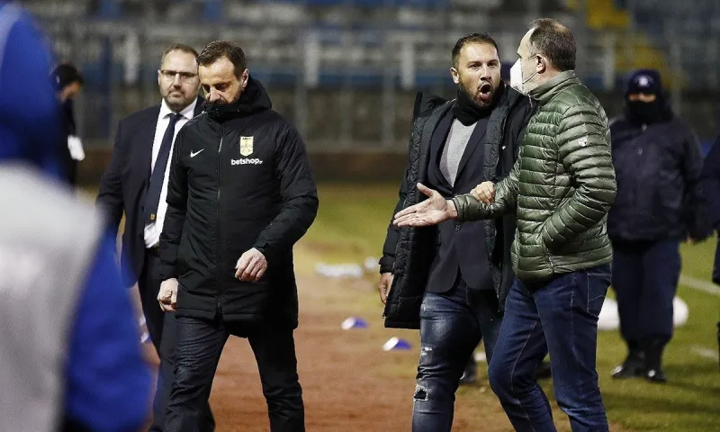 Super League: Σε απολογία κλήθηκαν Πανουργιάς, Ναζλίδης και Κούγιας (vid)