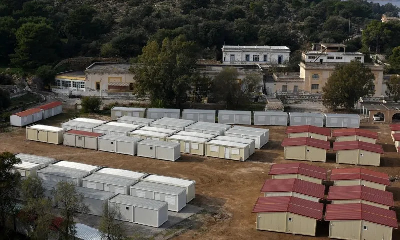 Λέρος: Ο Δήμος ζητά την ακύρωση της κατασκευής του κέντρου υποδοχής στον Όρμο Λακκί