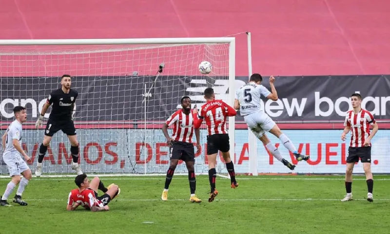 La Liga: Όρθια η Βαλένθια κόντρα στην Μπιλμπάο, νίκη Ευρώπης για Σοσιεδάδ (vids)