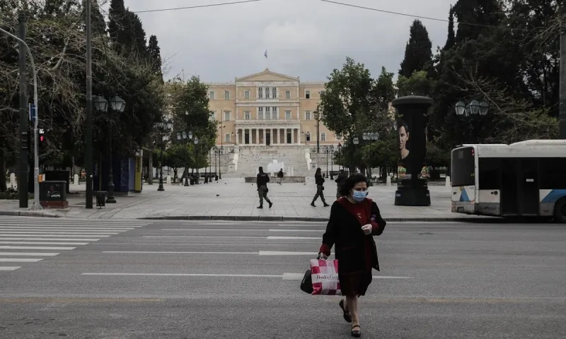 Αττική - Lockdown: Η εξήγηση του Δερμιτζάκη για το αν αρκούν δύο εβδομάδες - «Χρειάζεται μοντέλο με ανοιχτές δραστηριότητες»
