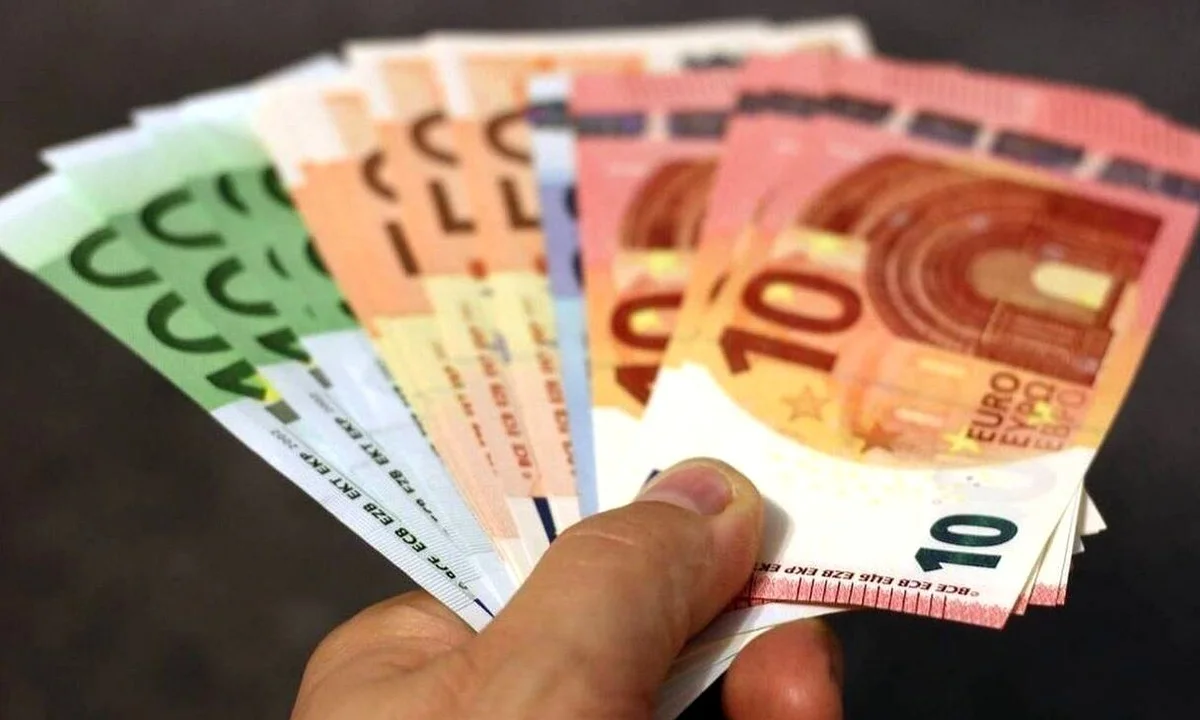 Επίδομα 534 ευρώ: Ξεκινά η υποβολή των αναστολών για τον Φεβρουάριο - Πότε θα πληρωθεί το επίδομα